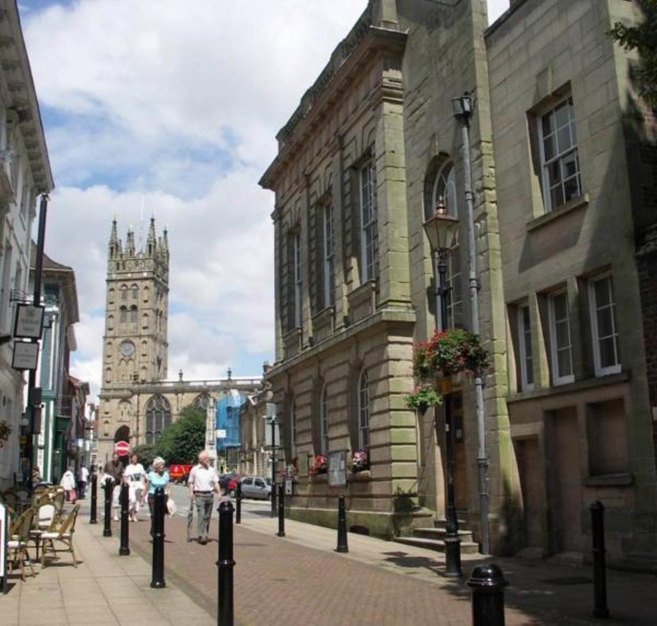 The Punch Bowl Pub Hotel Warwick  Exterior photo